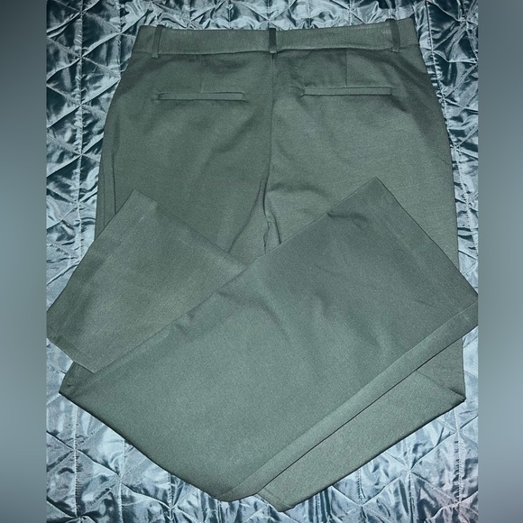 Liz Claiborne trousers - Picture 2 of 5